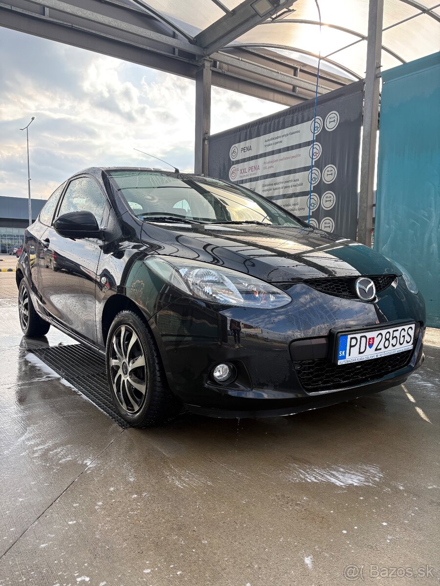 Mazda 2 - 10