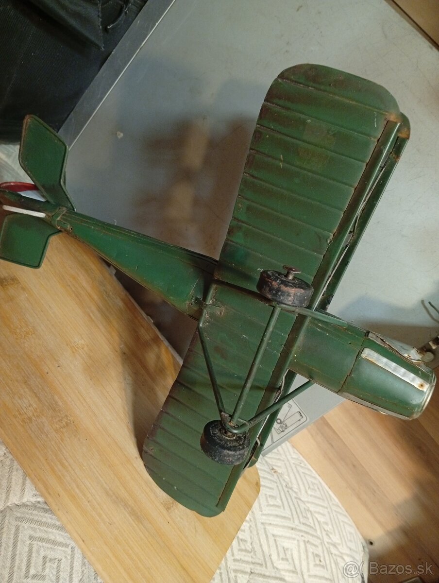 Kovový britský dvojplosnik z1.s.vojny - 10