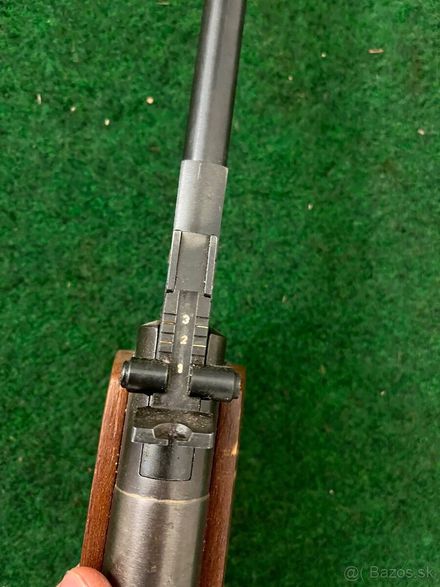 Juhoslovanská vzduchovka zastava cerveni - 10