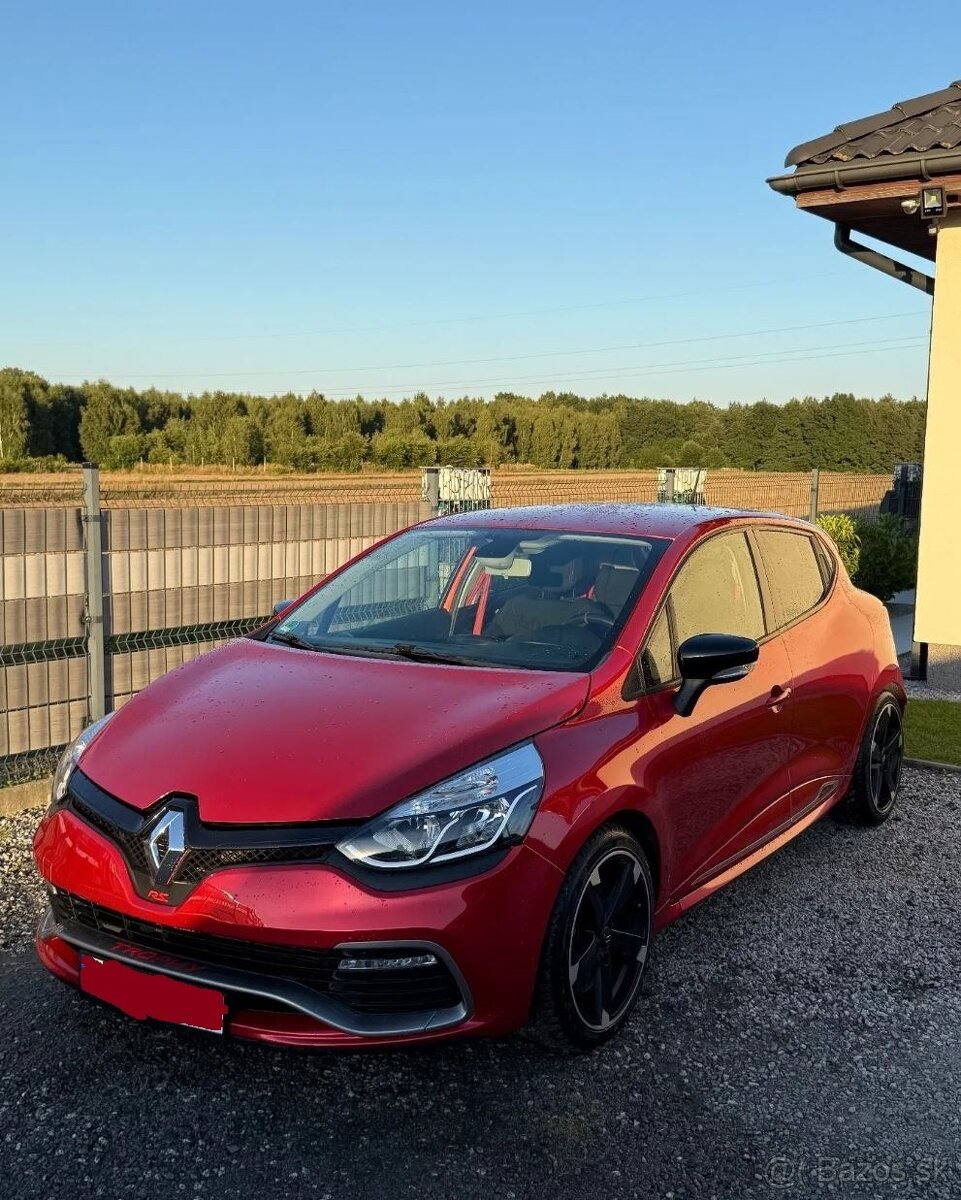 Renault Clio TCe 220 EDC - 10