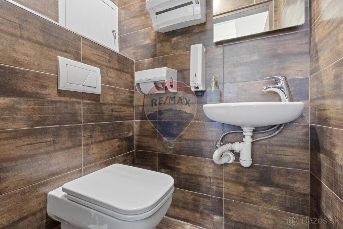 Prenájom nebytového priestoru v Senci, Turecká ul., centrum - 10