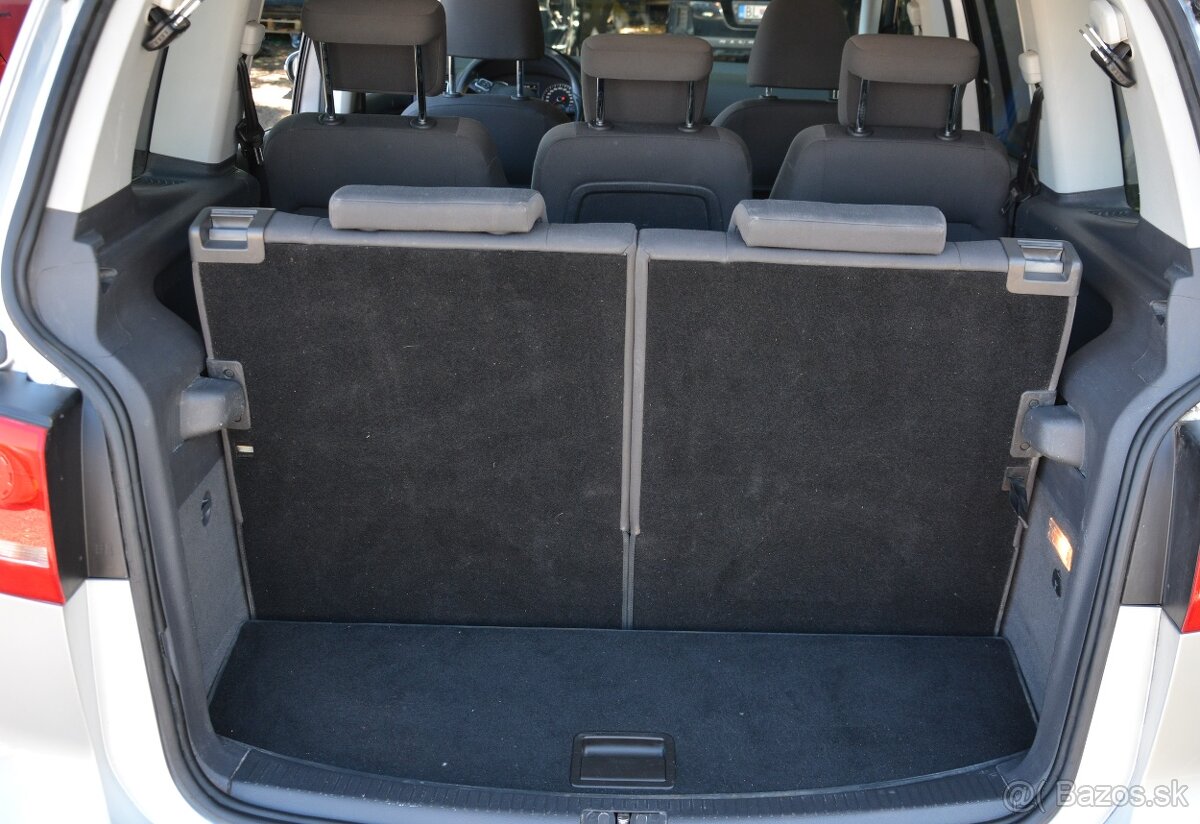 Volkswagen Touran 1.60 TDI , 1. majiteľ, Sr. voz, automat, 7 - 10