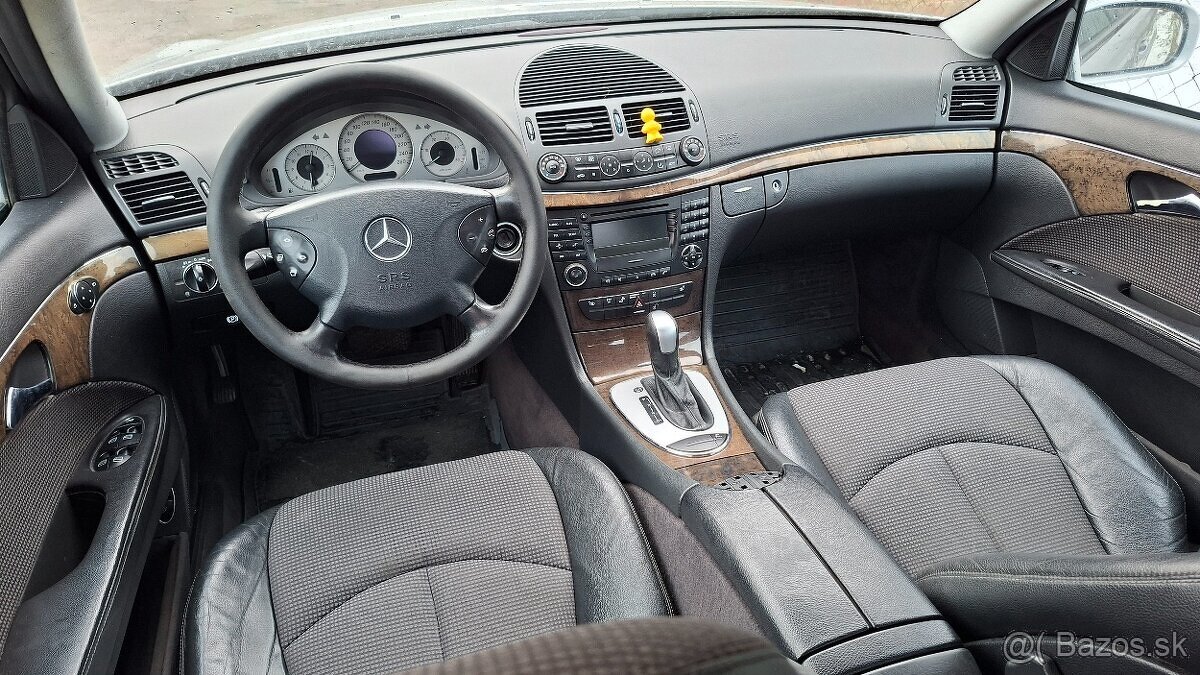 Mercedes benz w211 270CDI - 10