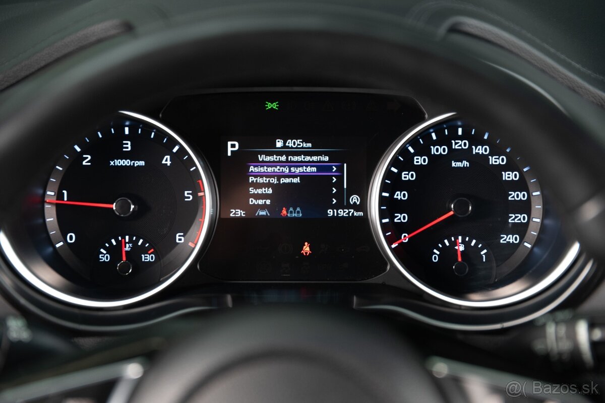 Kia Ceed SW 1.6CRDI 100kW, automat, 2022, DPH - 10