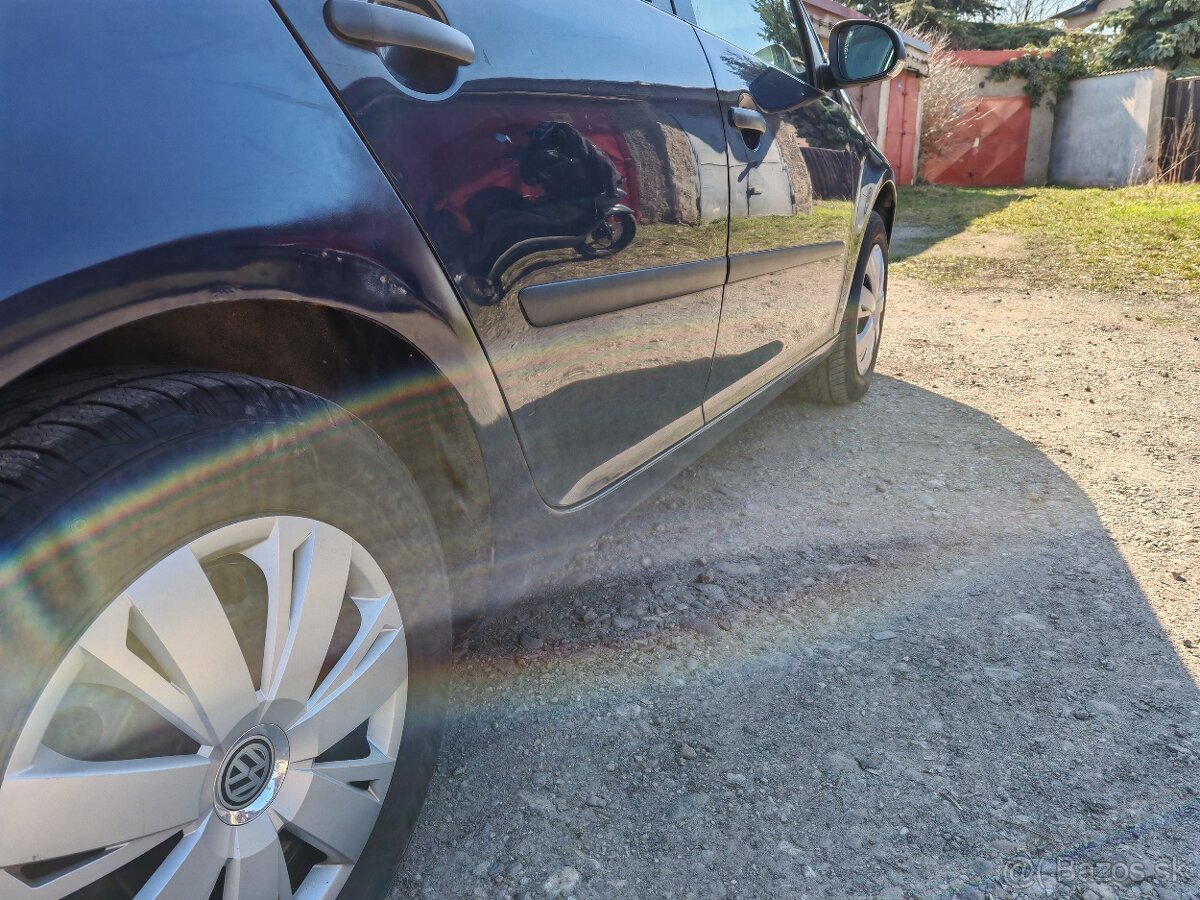 Volkswagen golf V 1.6 16 V - 10