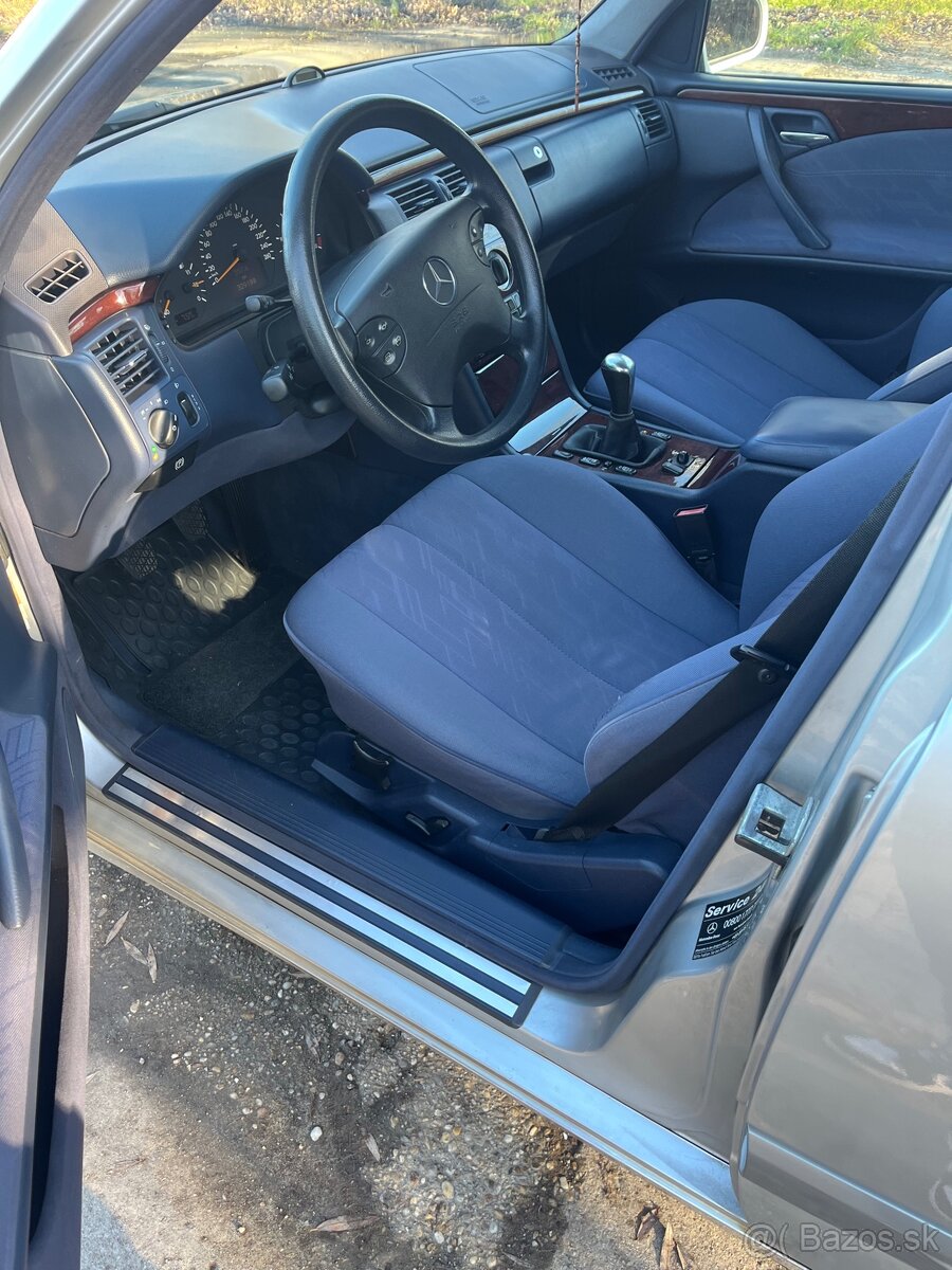Mercedes w210 - 10