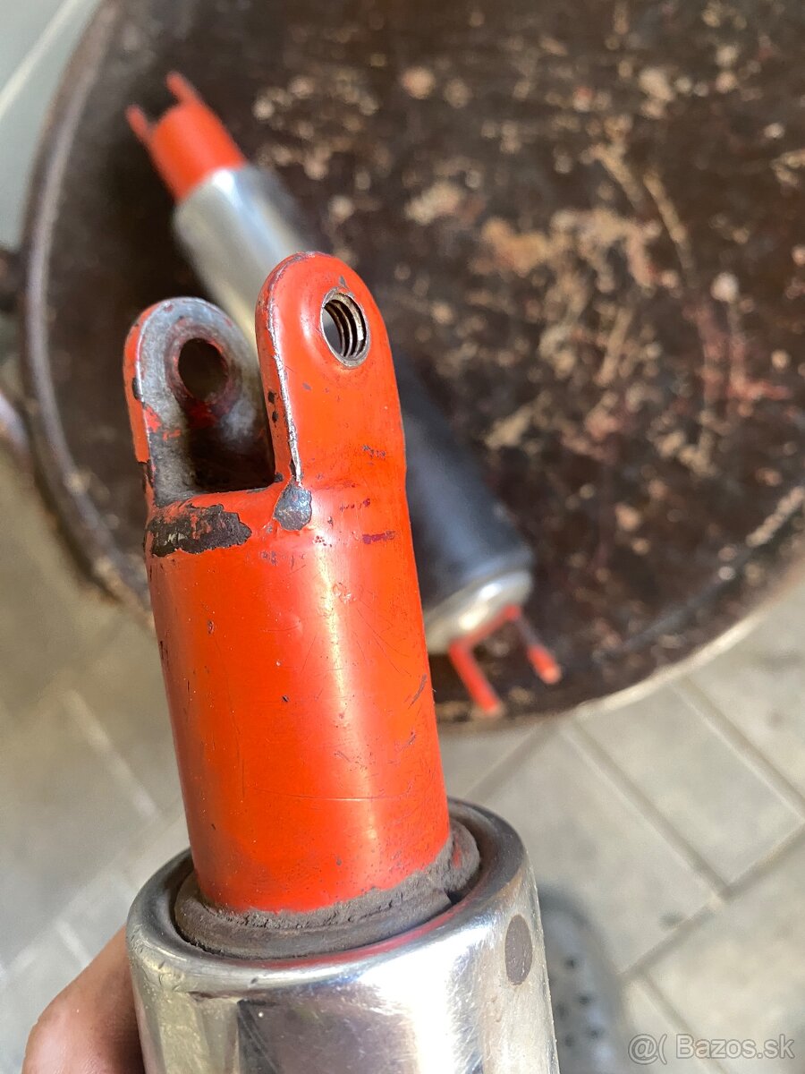 Zadné tlmiče Jawa 250/350 - 10