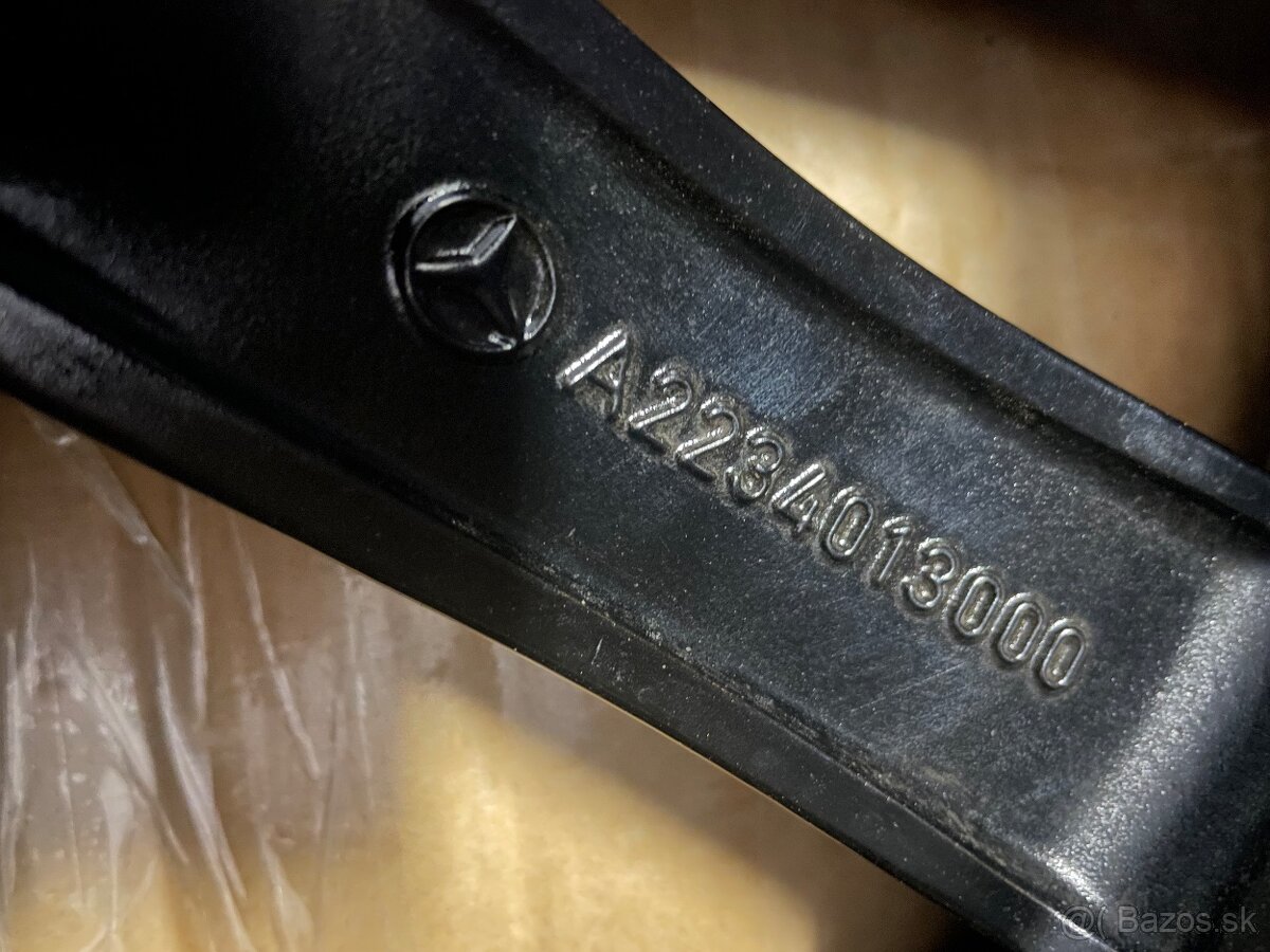 Original Mercedes S W223 V223 + 255/45/19 - 10