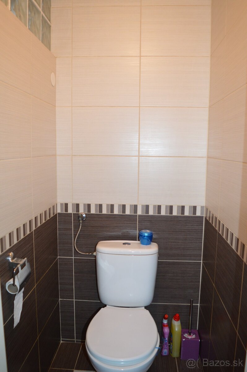 2-izbový, priestranný byt s malým balkónom. -VÝRAZNÁ ZĽAVA- - 10