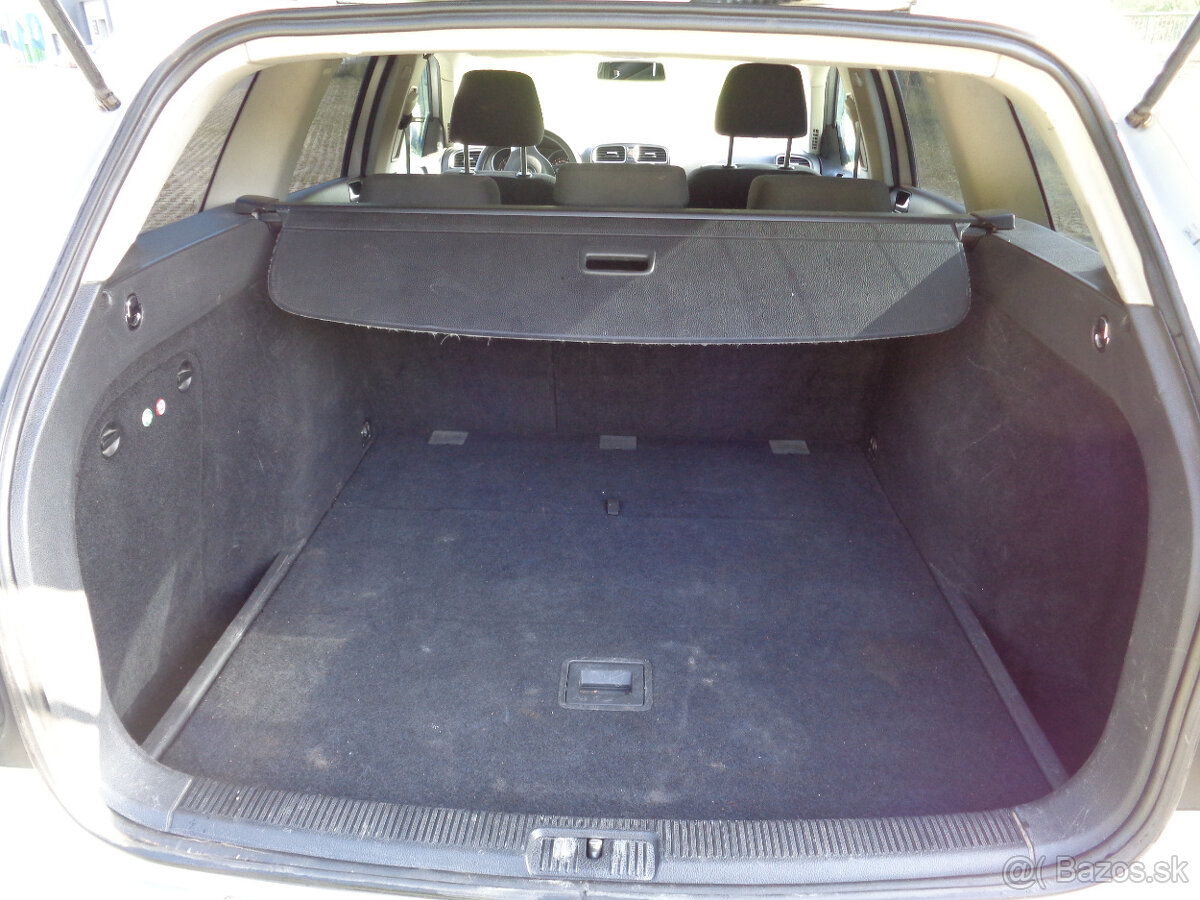 Volkswagen Golf 6 Variant 1.6 TDI Bluemotion - 10