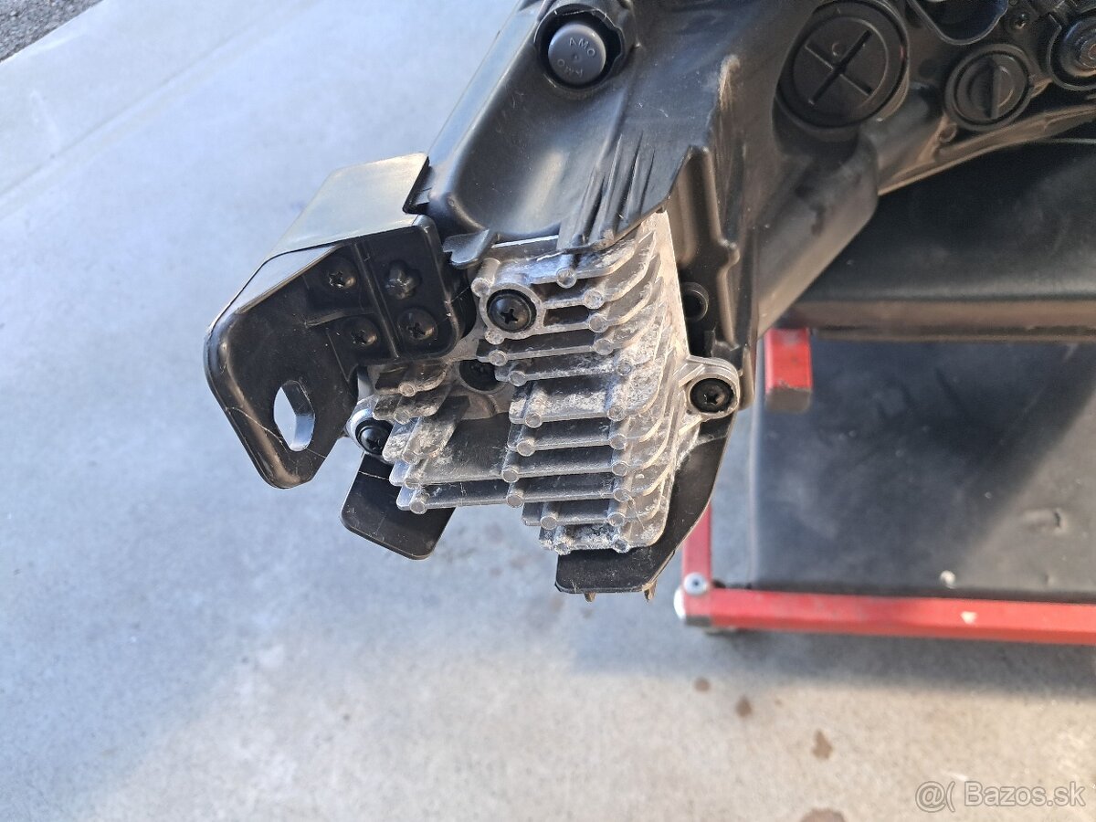 Ľavý predný svetlomet Kia ev9 - 10