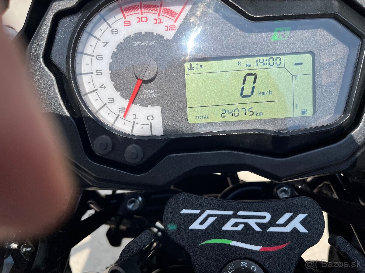 Benelli TRK 502 X - 10