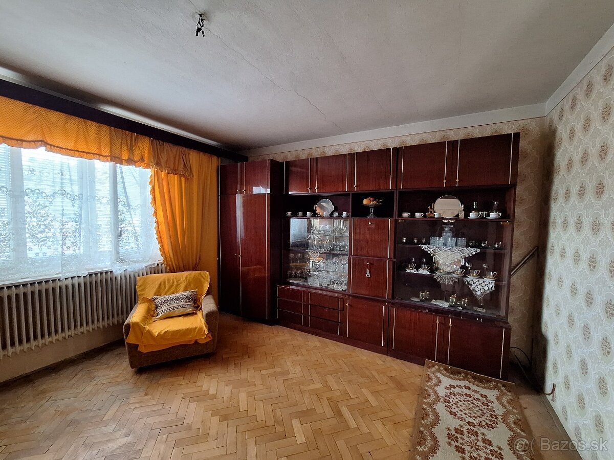 Výborný rodinný dom pre pohodlné bývanie - 10