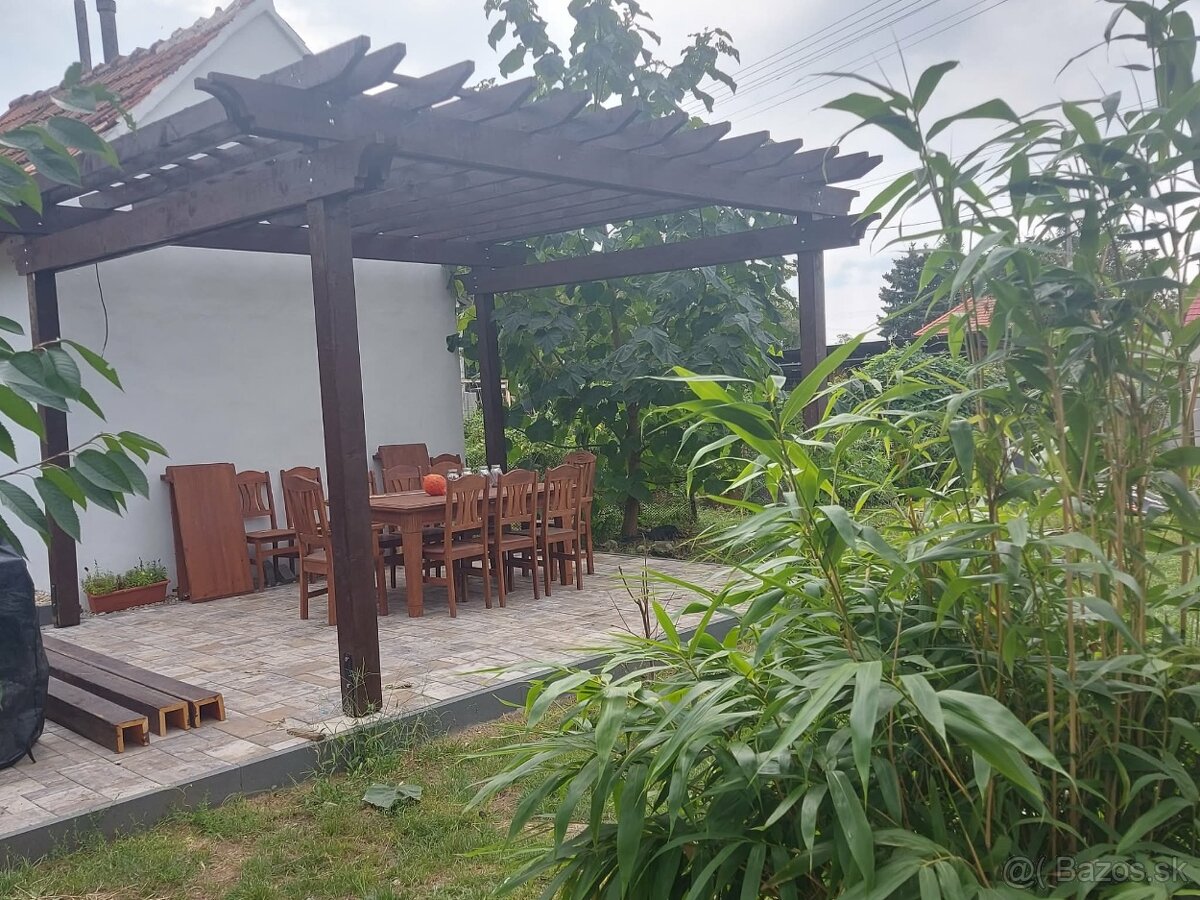 Velky vidiecky dom s pozemkom 1200m - 10