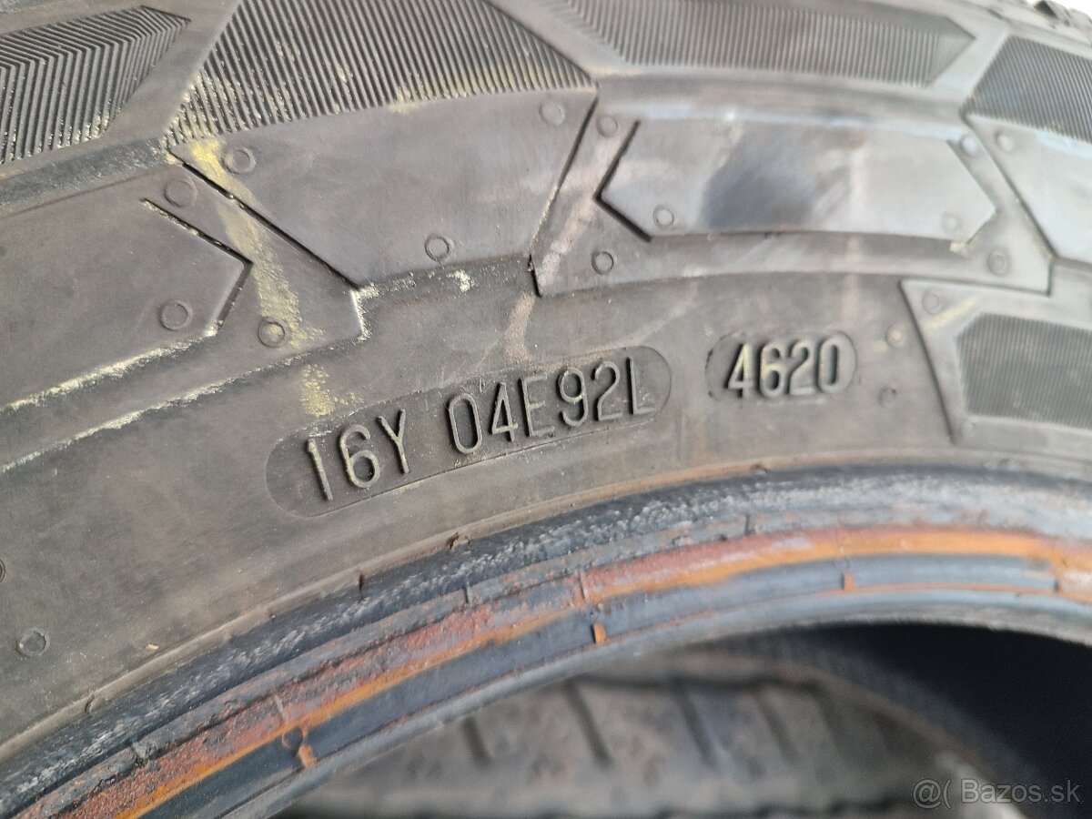 205/65 r16c Continental - 10