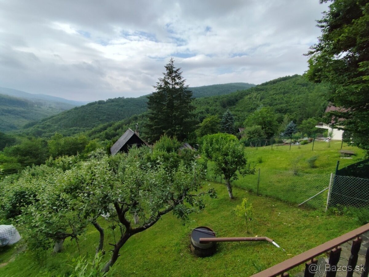 CHALUPA👨👩👧👦 - (RD)- CELOROČNÁ ❄️☀️ - 10