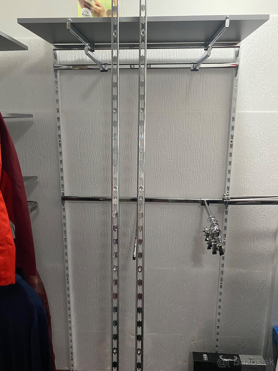 Regale do predajne - 10