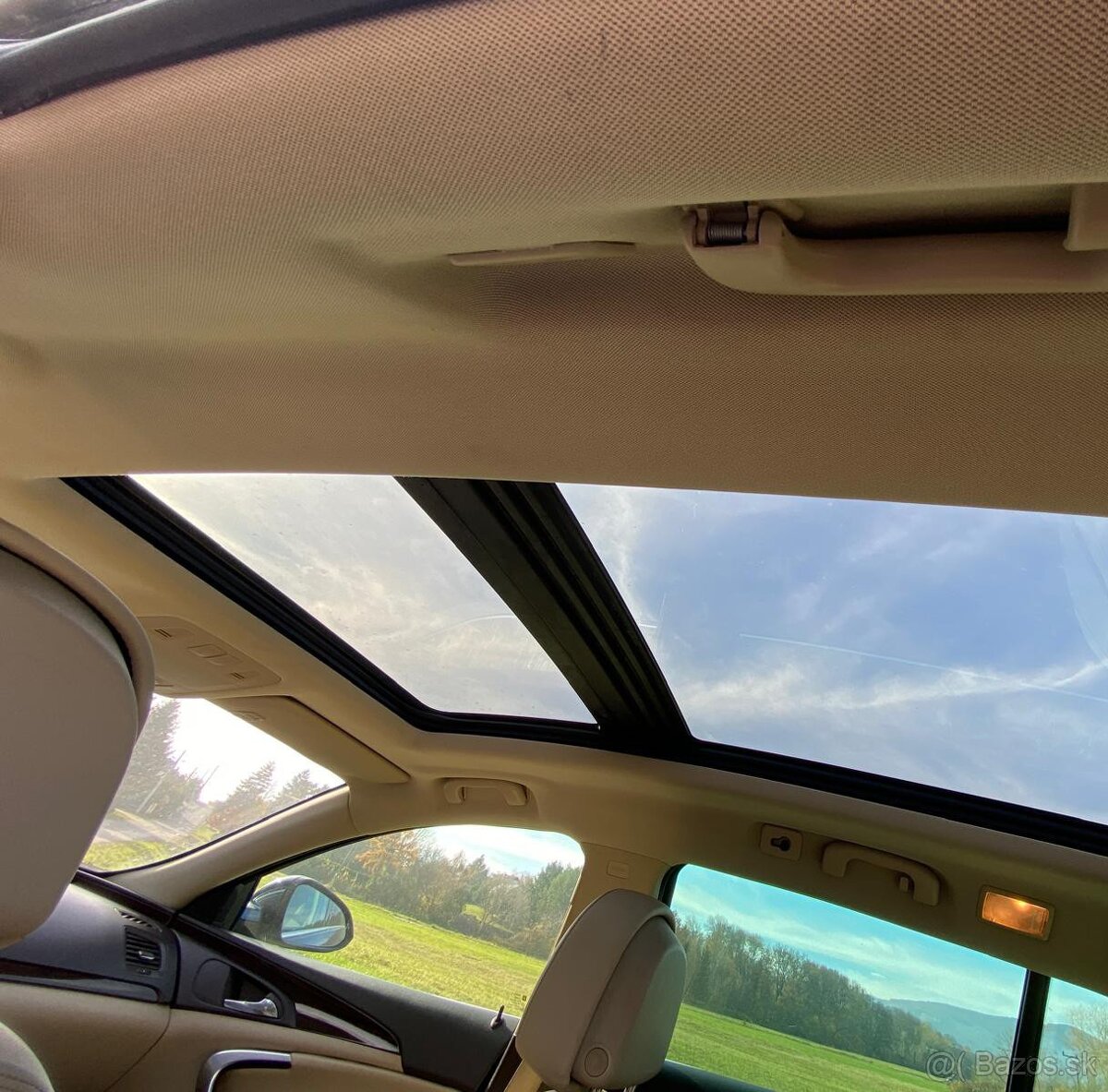 Opel Insignia Tourer 2.0 CDTi 2010 - 10