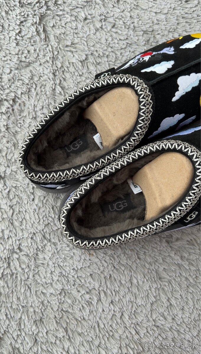 UGG Tasman Slipper Palace x Looney Tunes Black - 10