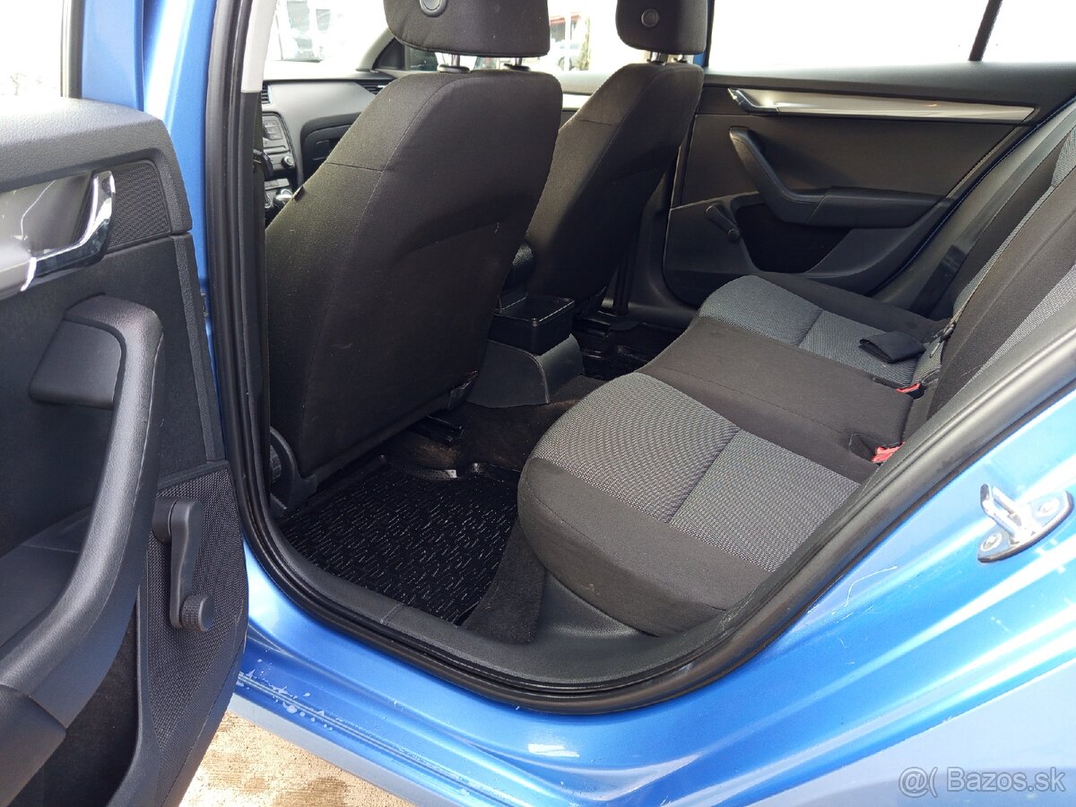 Škoda Octavia 3 Combi 1.6TDI - 10