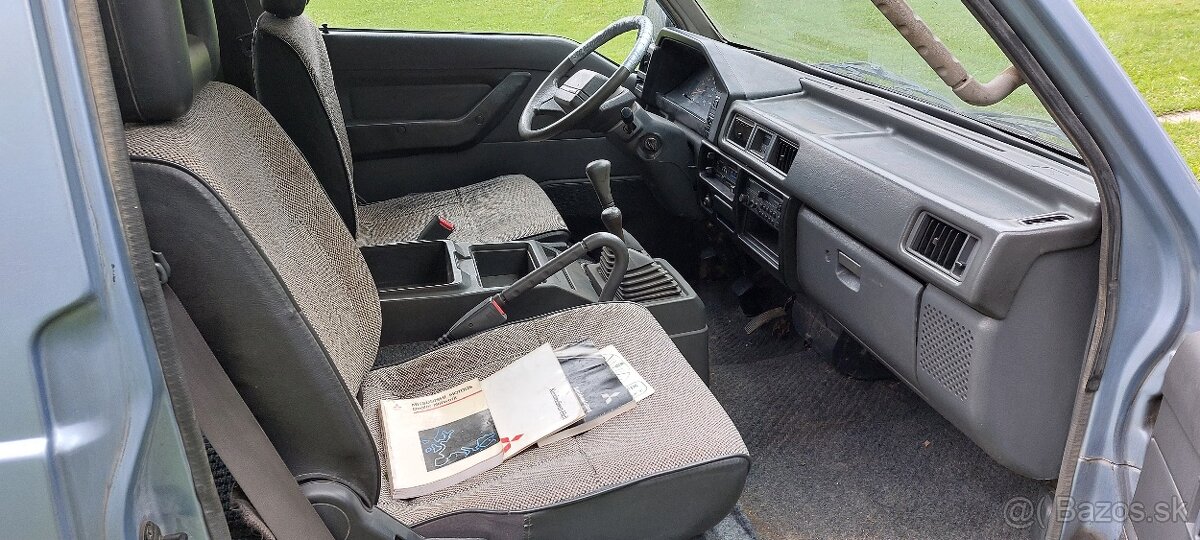 Mitsubishi L300 2.5TD 4x4 - 10