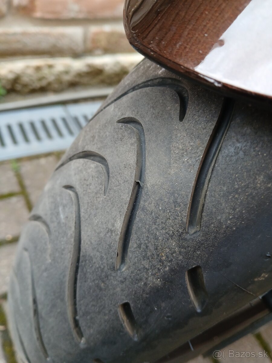 YAMAHA FJR 1300 AE - 10