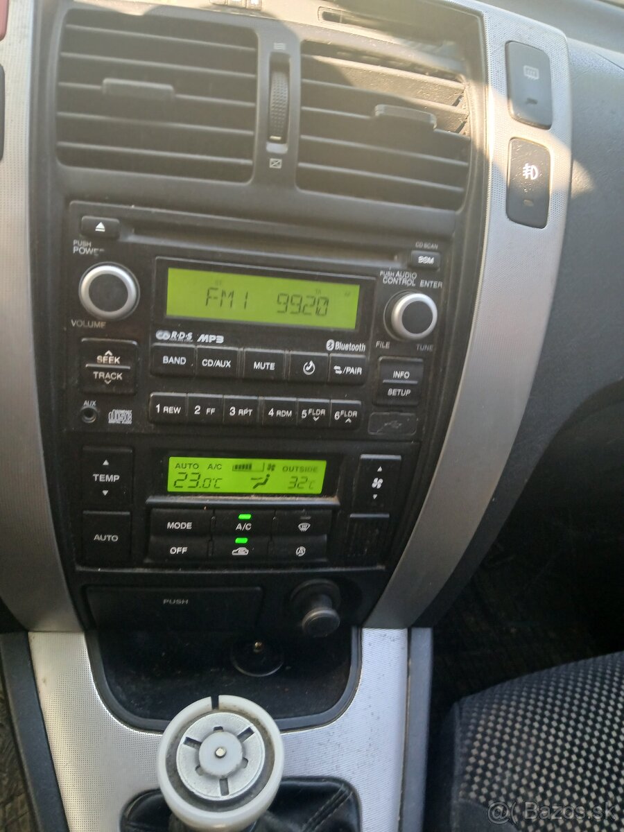 Hyundai Tucson, KIA Sportage 2.0 CRDi aj benzín- diely - 10