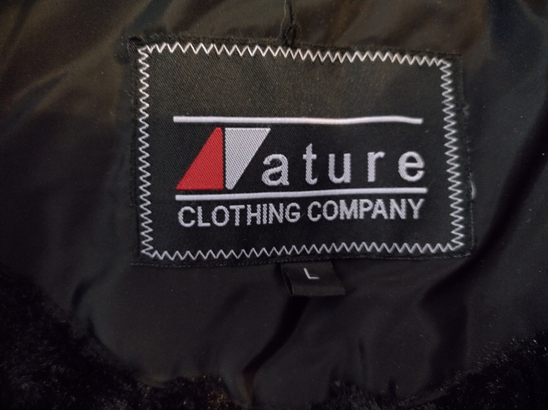 Čierna prešivana damska vetrovka značková Nature s kapucňou - 10