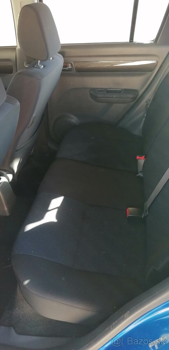 Suzuki Swift 4x4, 1.3 benzín - 10