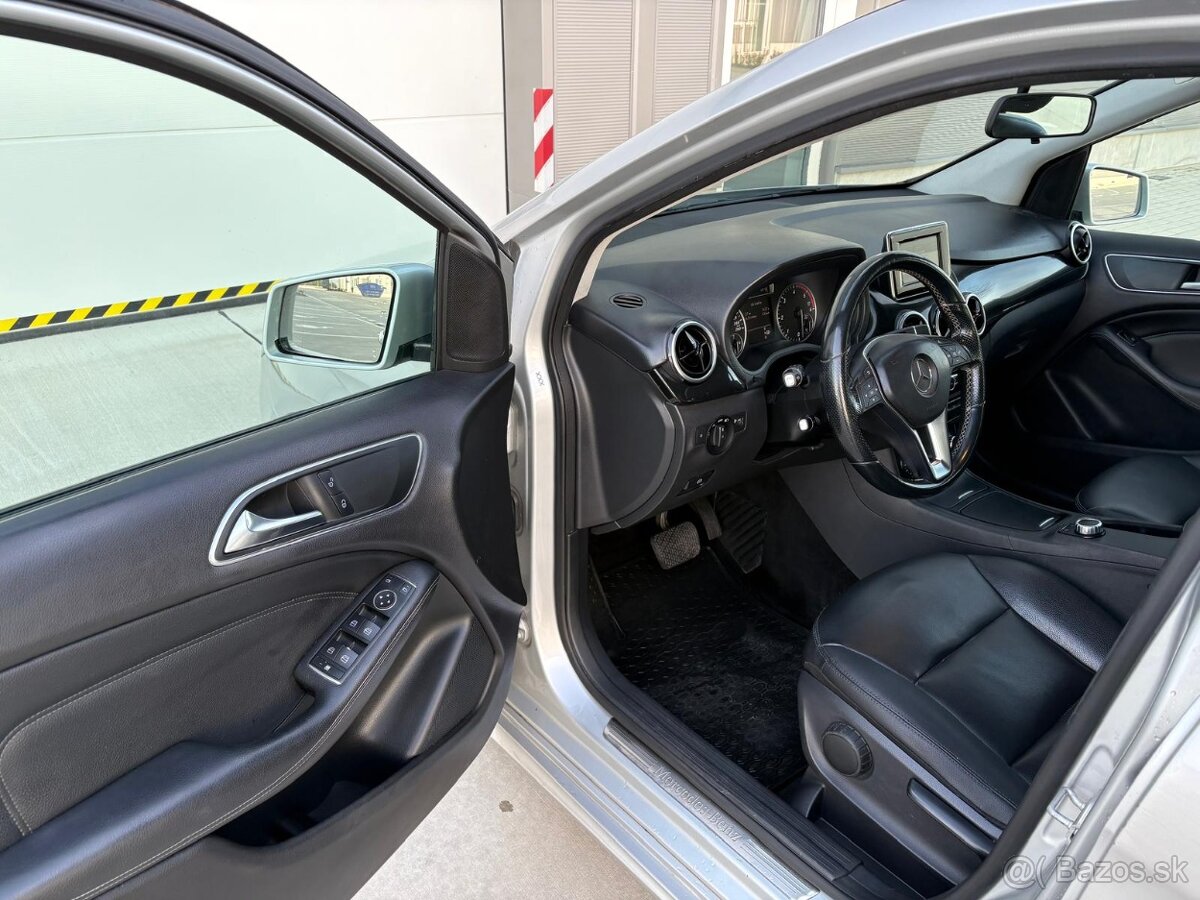 Mercedes-Benz B trieda 180 d A/T - 10
