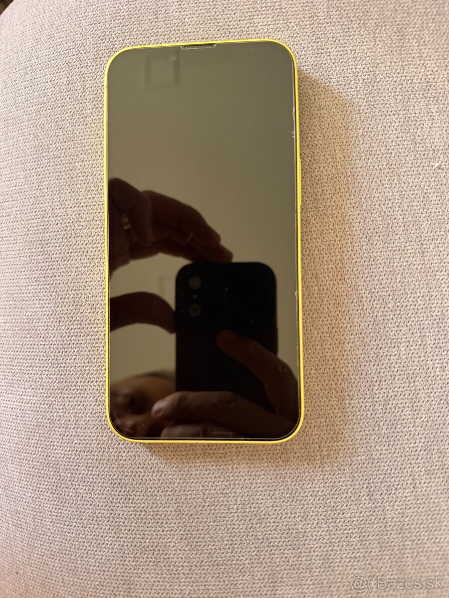 Predám iPhone 14 - Yelow - 128Gb - 10
