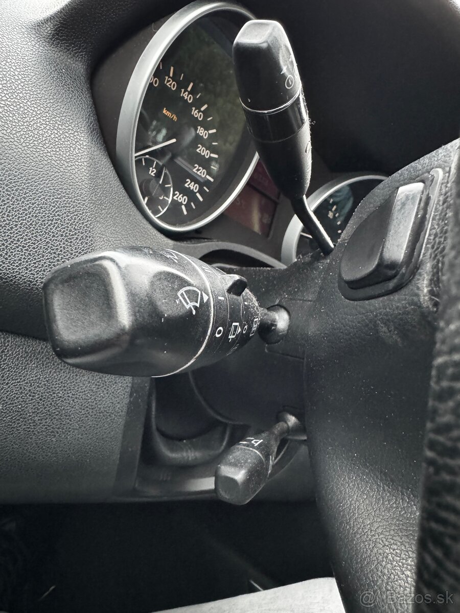 Mercedes-Benz ML320 W164 - 10