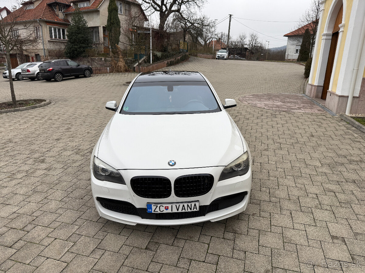 Predám BMW rad 7 740d xDrive 225kw M-Packet / CIC / Webasto - 10