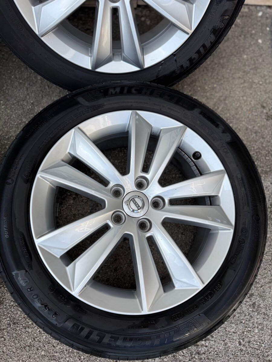 VOLVO ORIGINAL R17 / 225/50 - 5x108 - Elektrony / Disky - 10