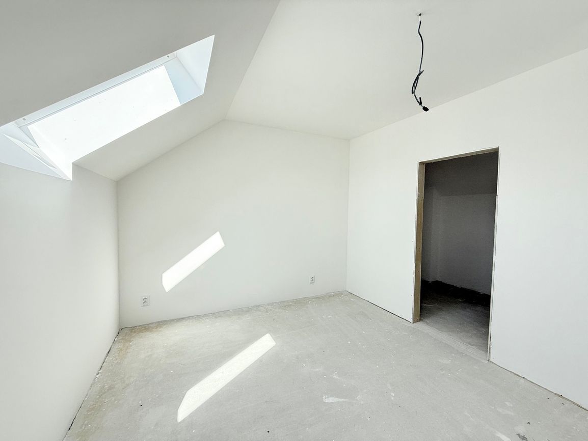 JANOVÍK NOVOSTAVBA 3 IZBOVÝ RD, TERASA, PIVNICA - 10