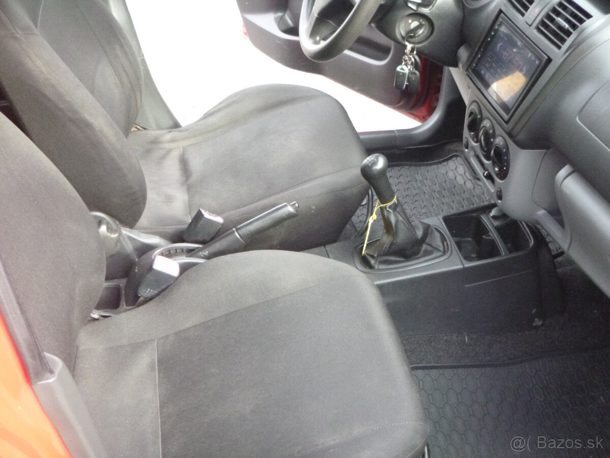 Suzuki Ignis 1,3i 2005 - 10