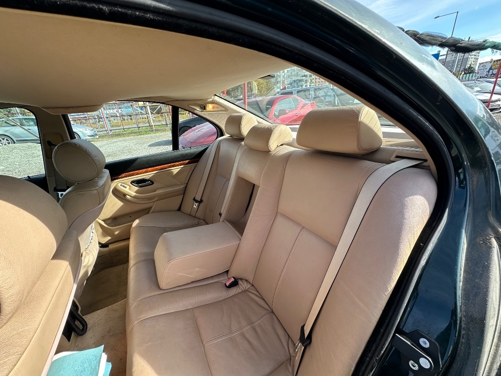 BMW Rad 5 523 i A/T - 10