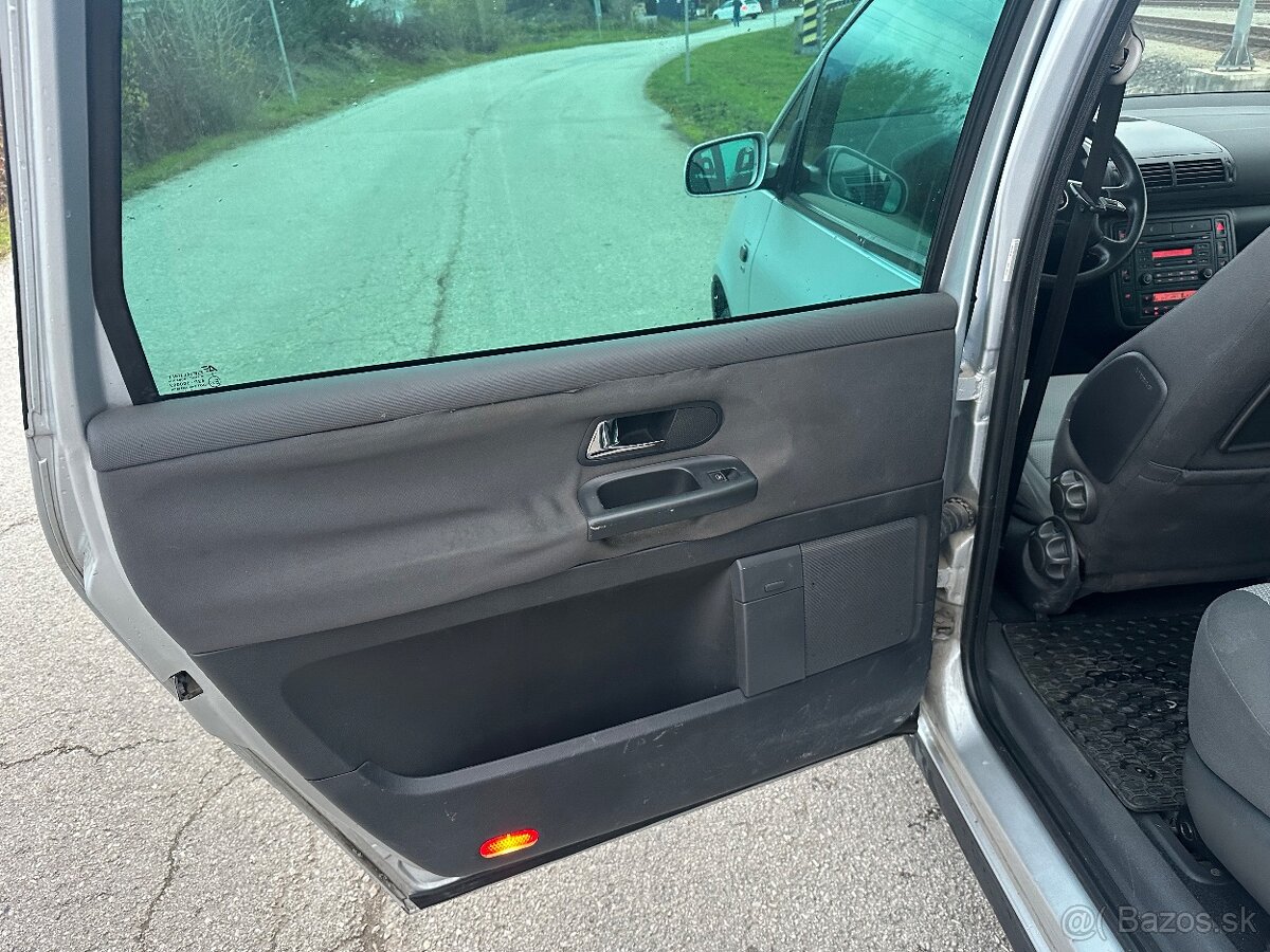 SEAT Alhambra 1,9tdi 85kw 7miestne - 10