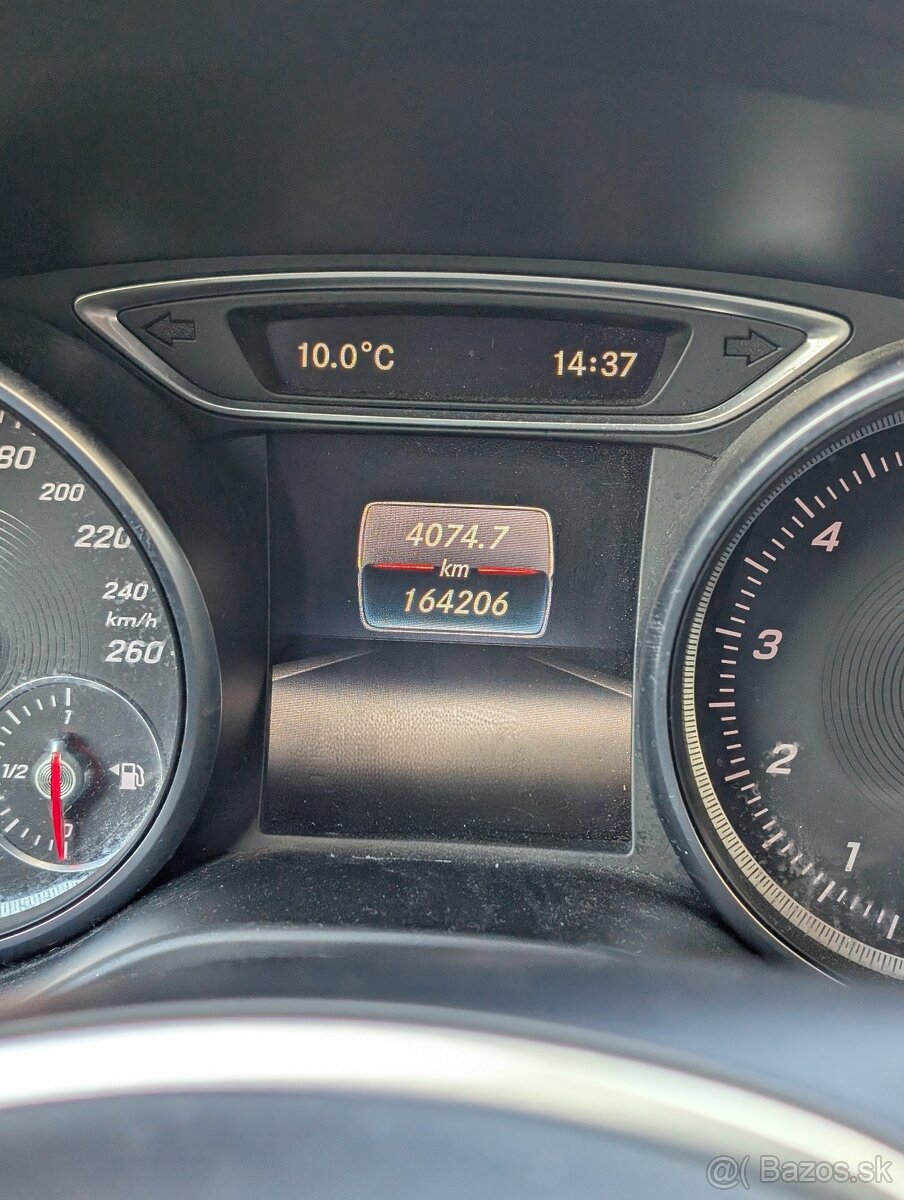 Mercedes Benz CLA 180 90kw - 10