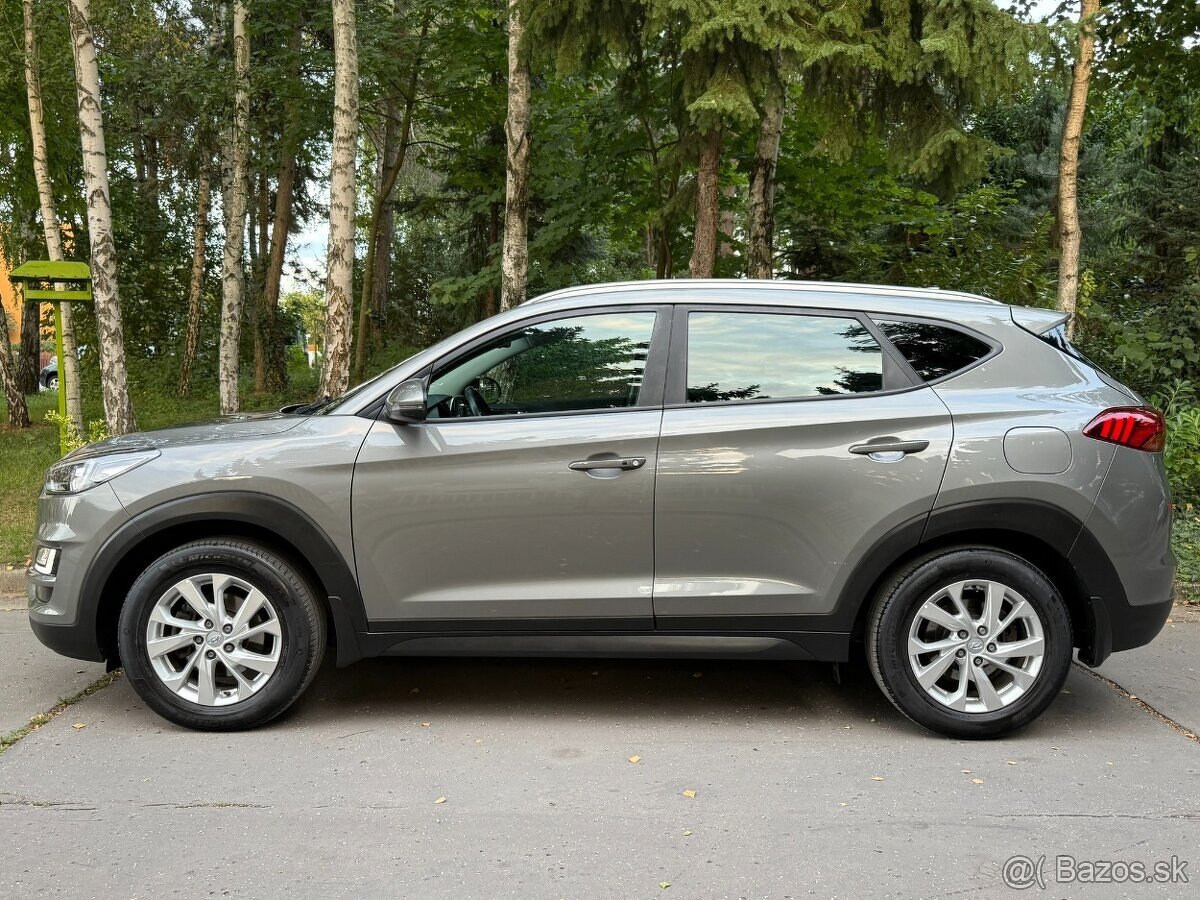 HYUNDAI TUCSON 1.6 T-GDI SMART 4x4 130kW/ SK AUTO/ 1.MAJITEĽ - 10