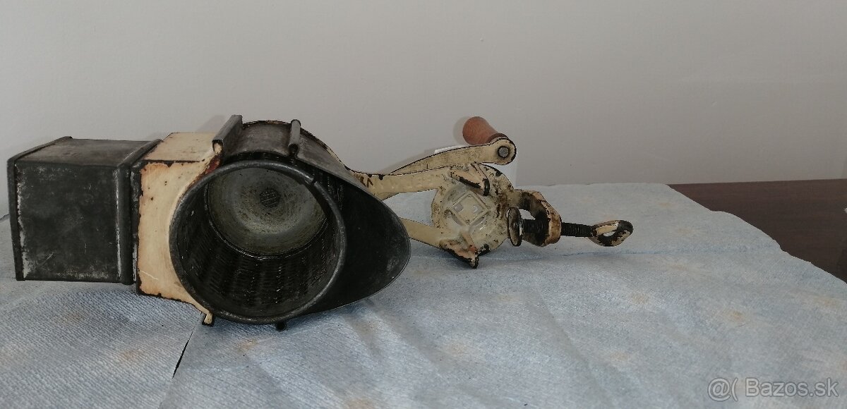 Predám mlynčeky, váhy, nádoby - 10