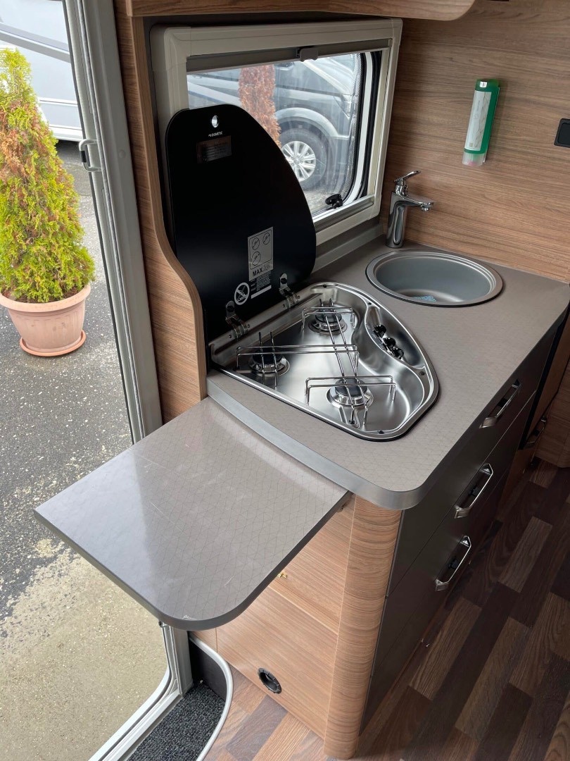 Weinsberg CaraCompact Suite MB 640 MEG Pepper - 10