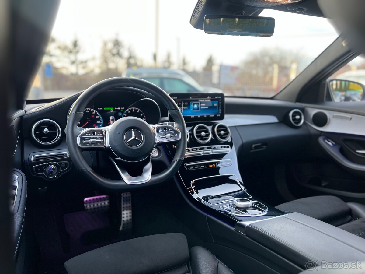 Mercede-Benz C300de - 10