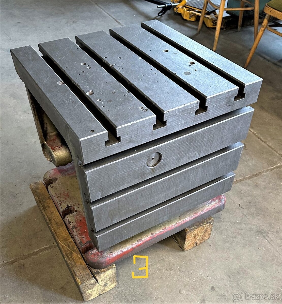Upínací litinové úhelníky, upínací desky, kostky - 10