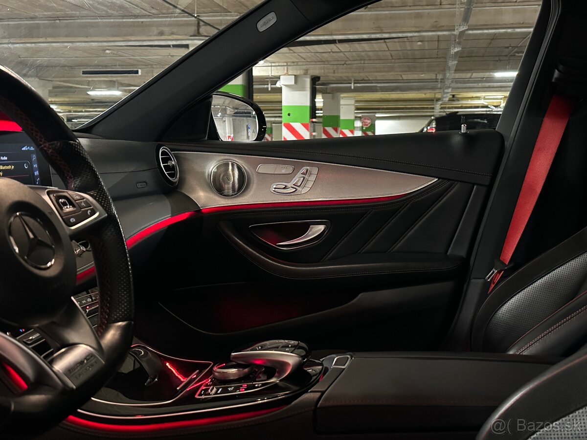 Mercedes-Benz E43 AMG Brabus vyfuk, pano, multibeam - 10