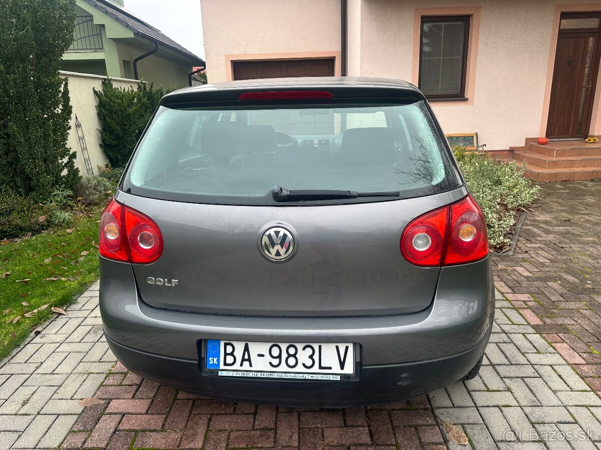 Predám vw golf 2004 - 10