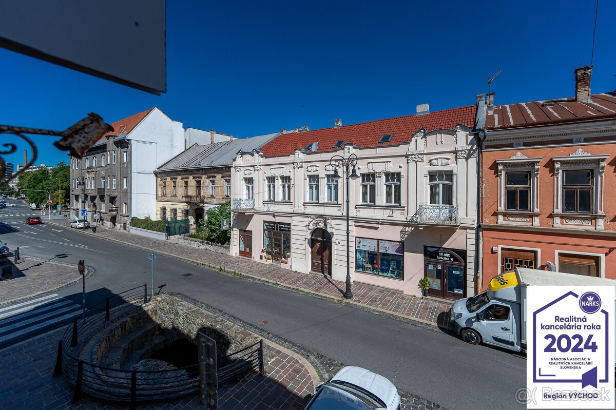 Kancelárske priestory v historickej budove - Tajovského ul. - 10