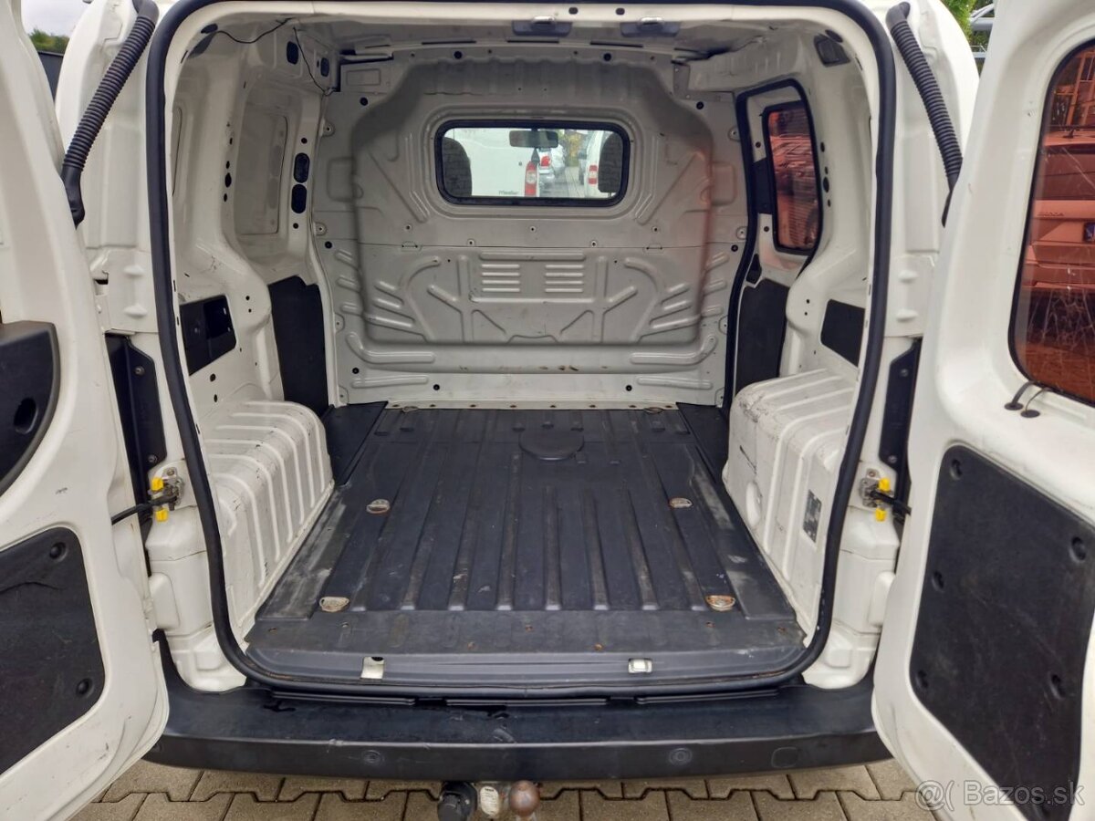 Predám Fiat Fiorino 1.3 JTD Automat...Klíma,Tažné,Navigacia - 10