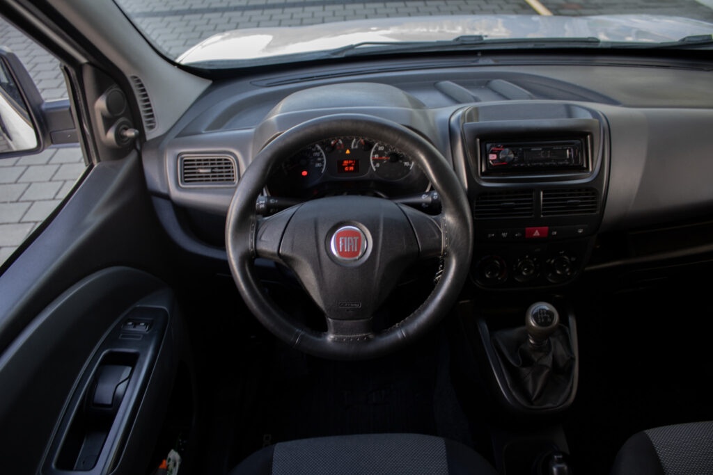 Fiat Doblo 1.4i - 10