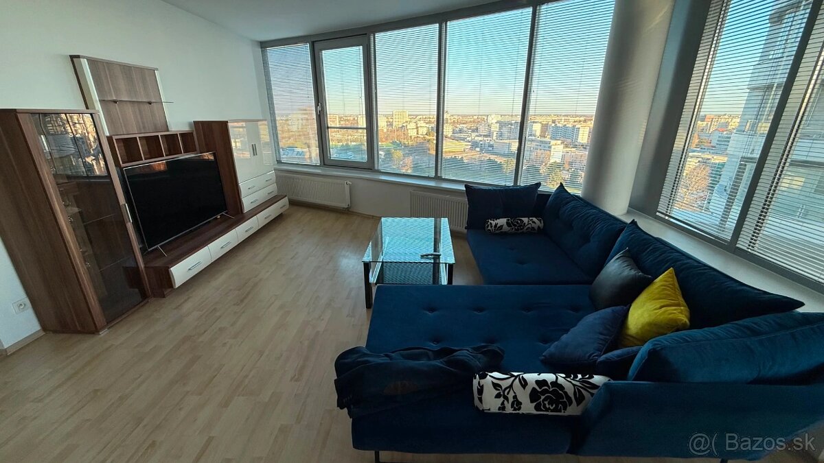 Realitný kancelária REALADR s.r.o. - 10